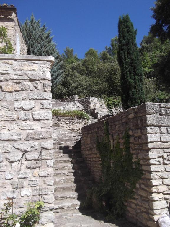 索马讷-德沃克吕兹 La Bastide Du Vallon旅馆 外观 照片